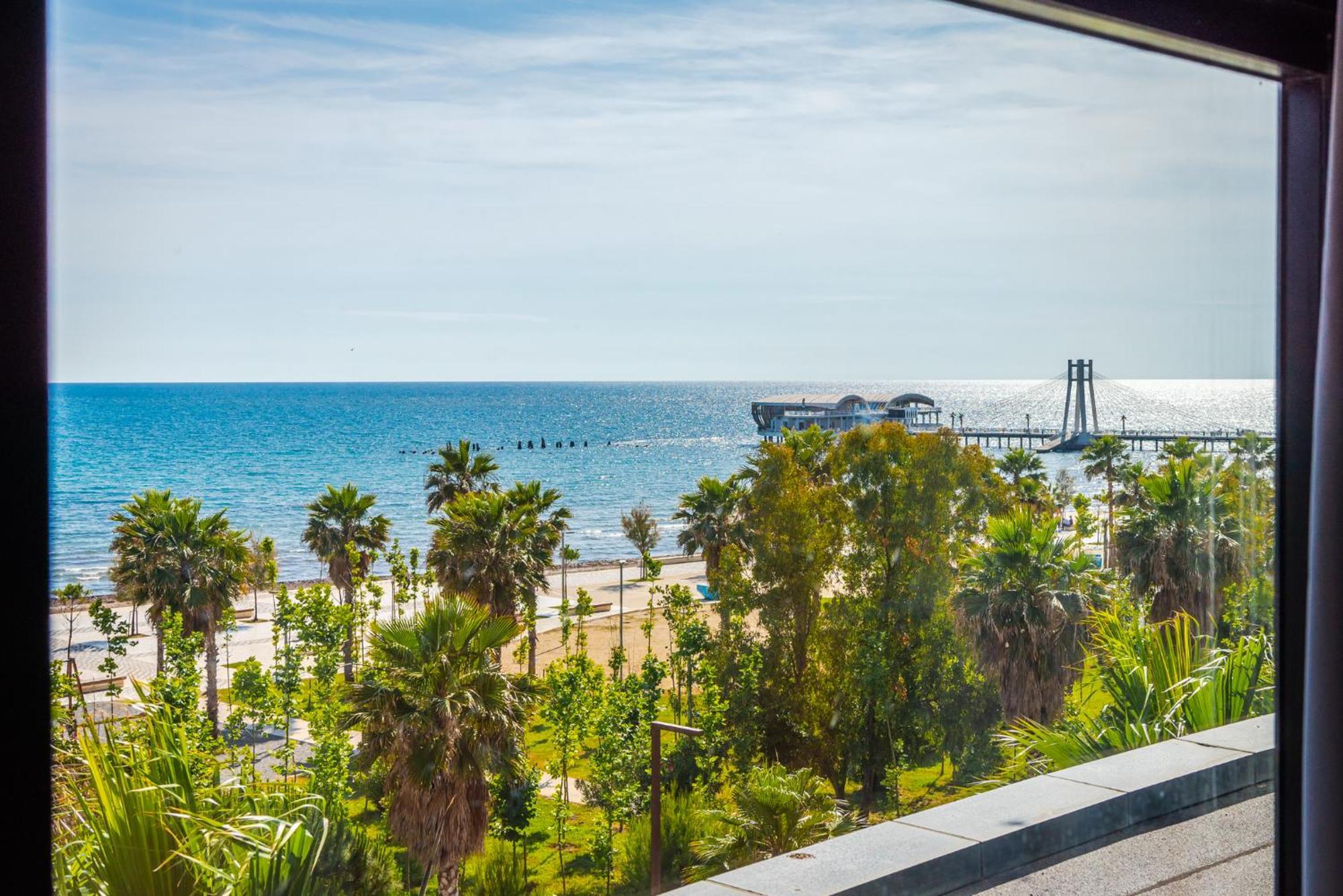 Marina Luxury Suites By Ps Durrës 外观 照片