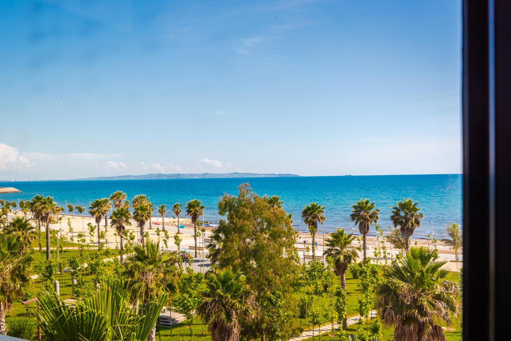 Marina Luxury Suites By Ps Durrës 外观 照片