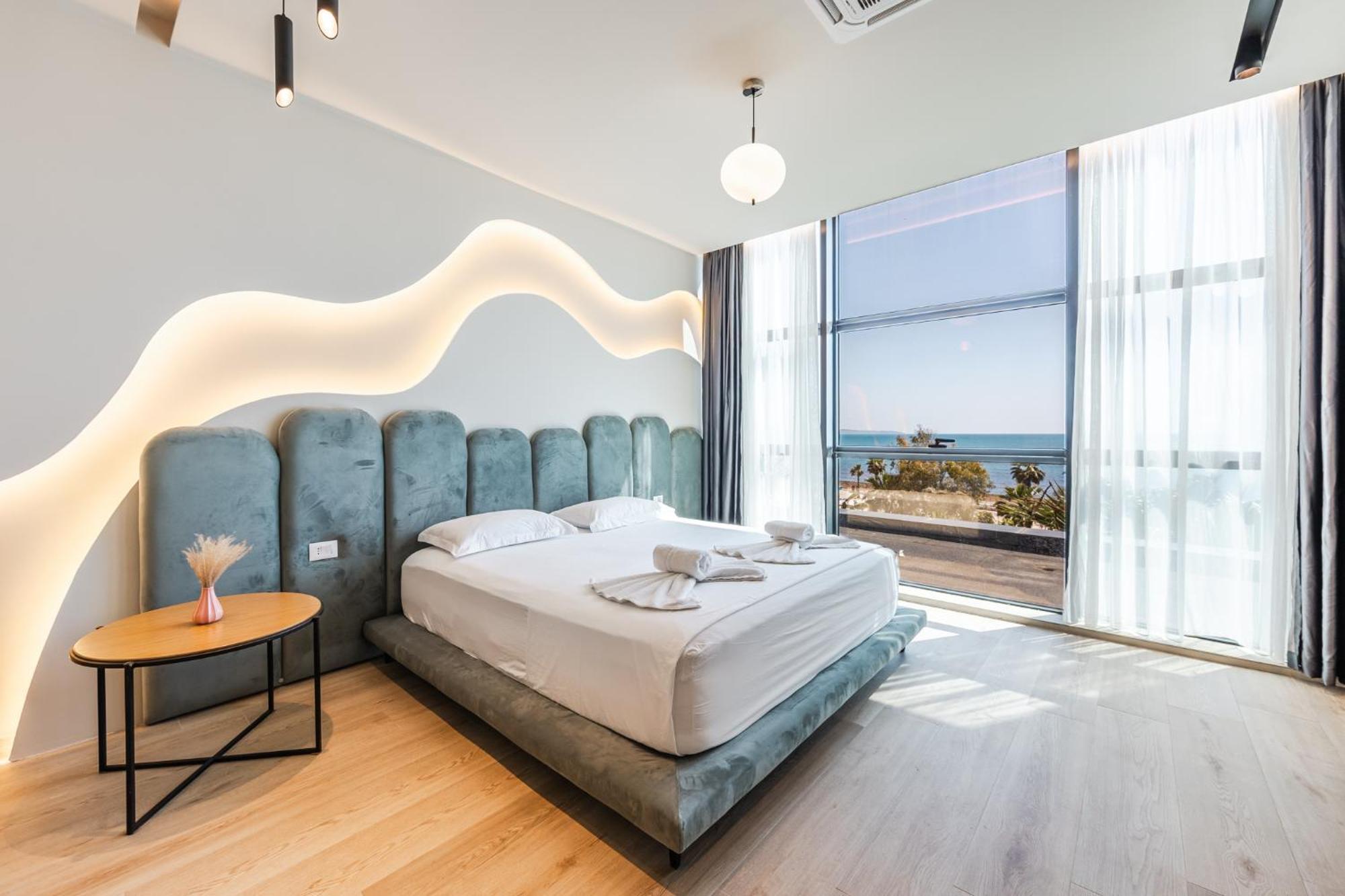 Marina Luxury Suites By Ps Durrës 外观 照片