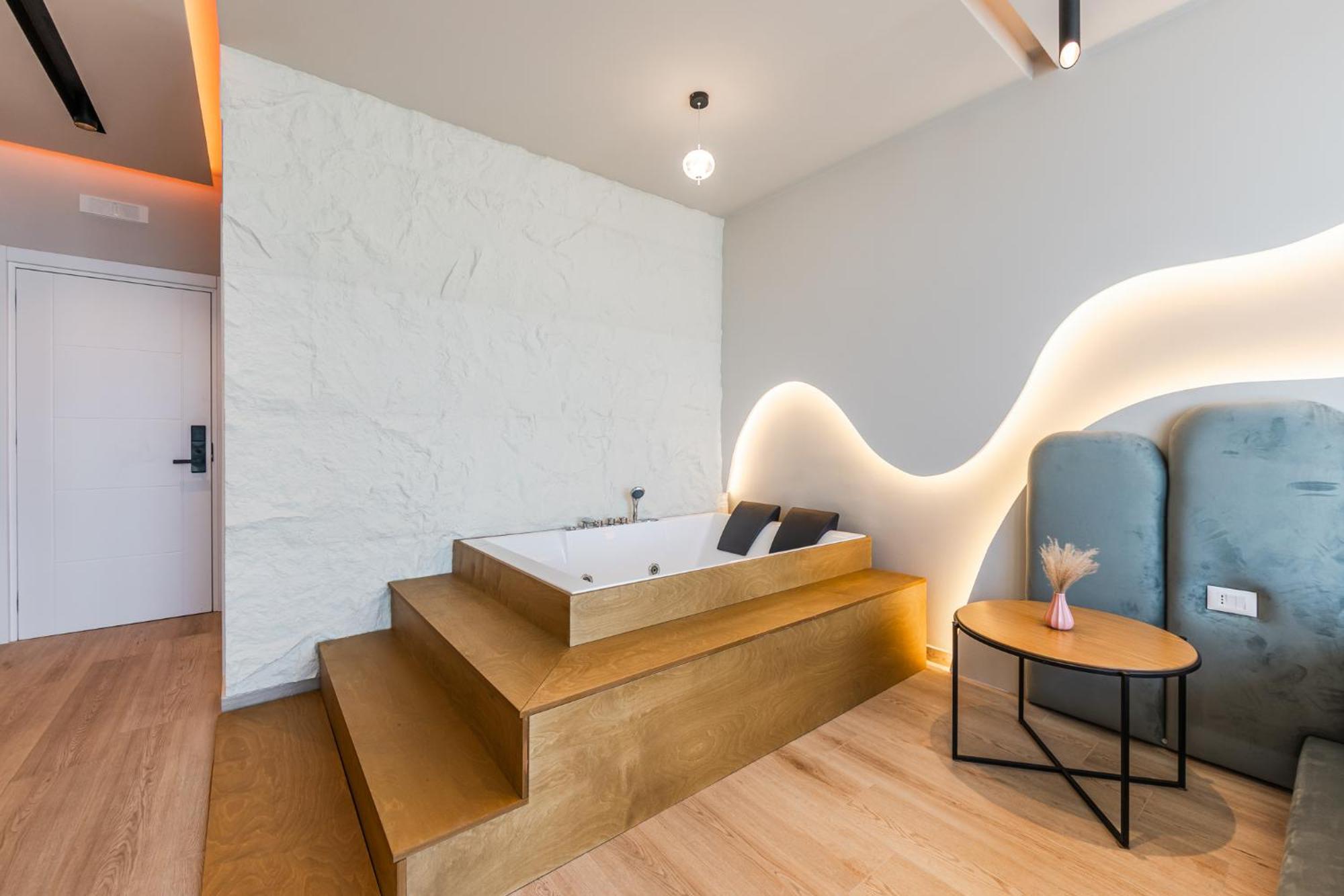 Marina Luxury Suites By Ps Durrës 外观 照片
